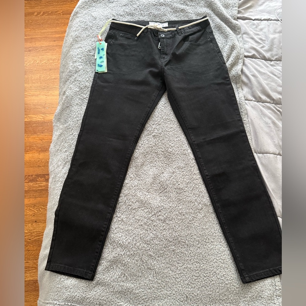 Off-White Men's Black Skinny Jeans